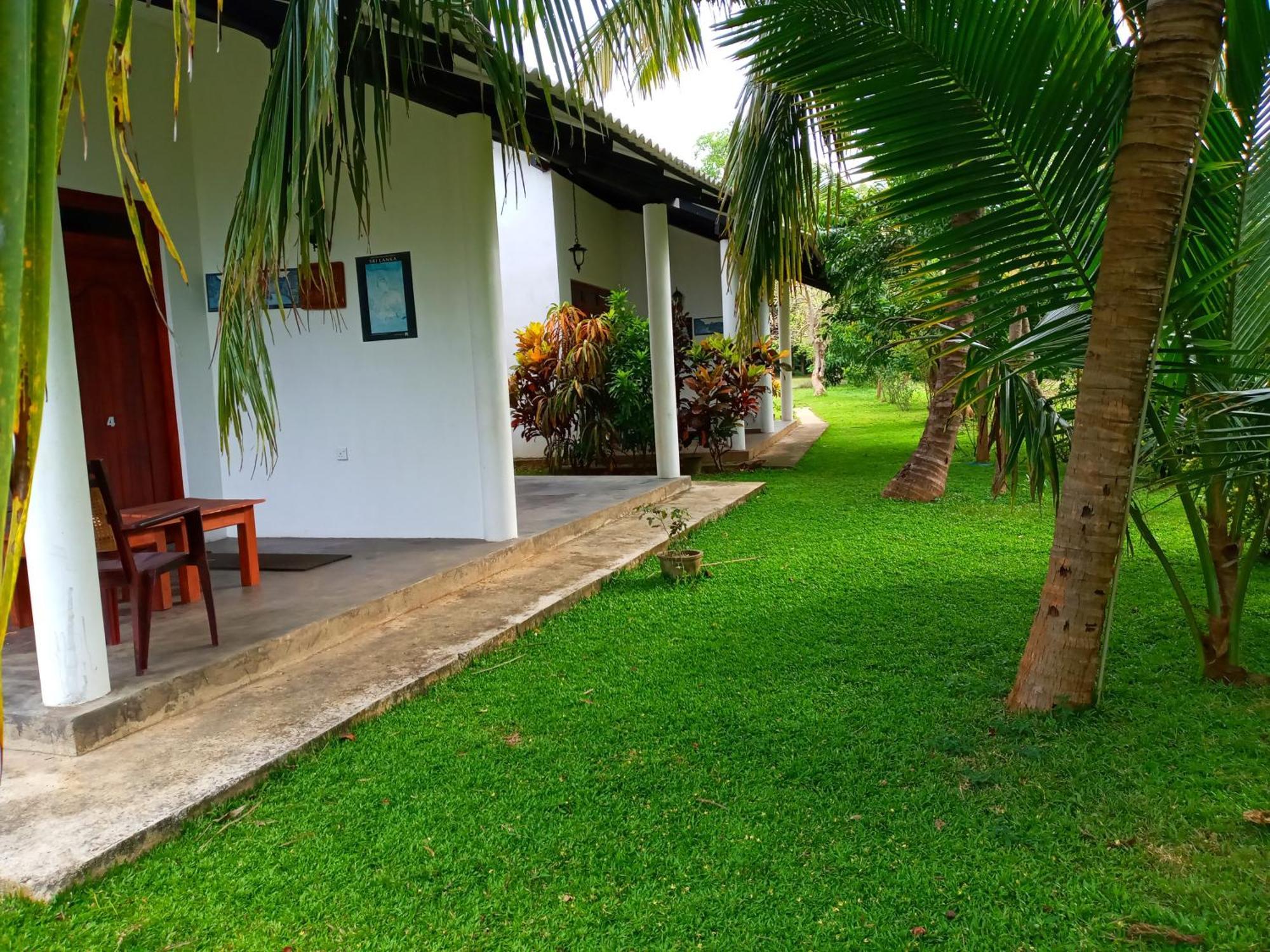 Hideaway Homestay Habarana Exterior photo
