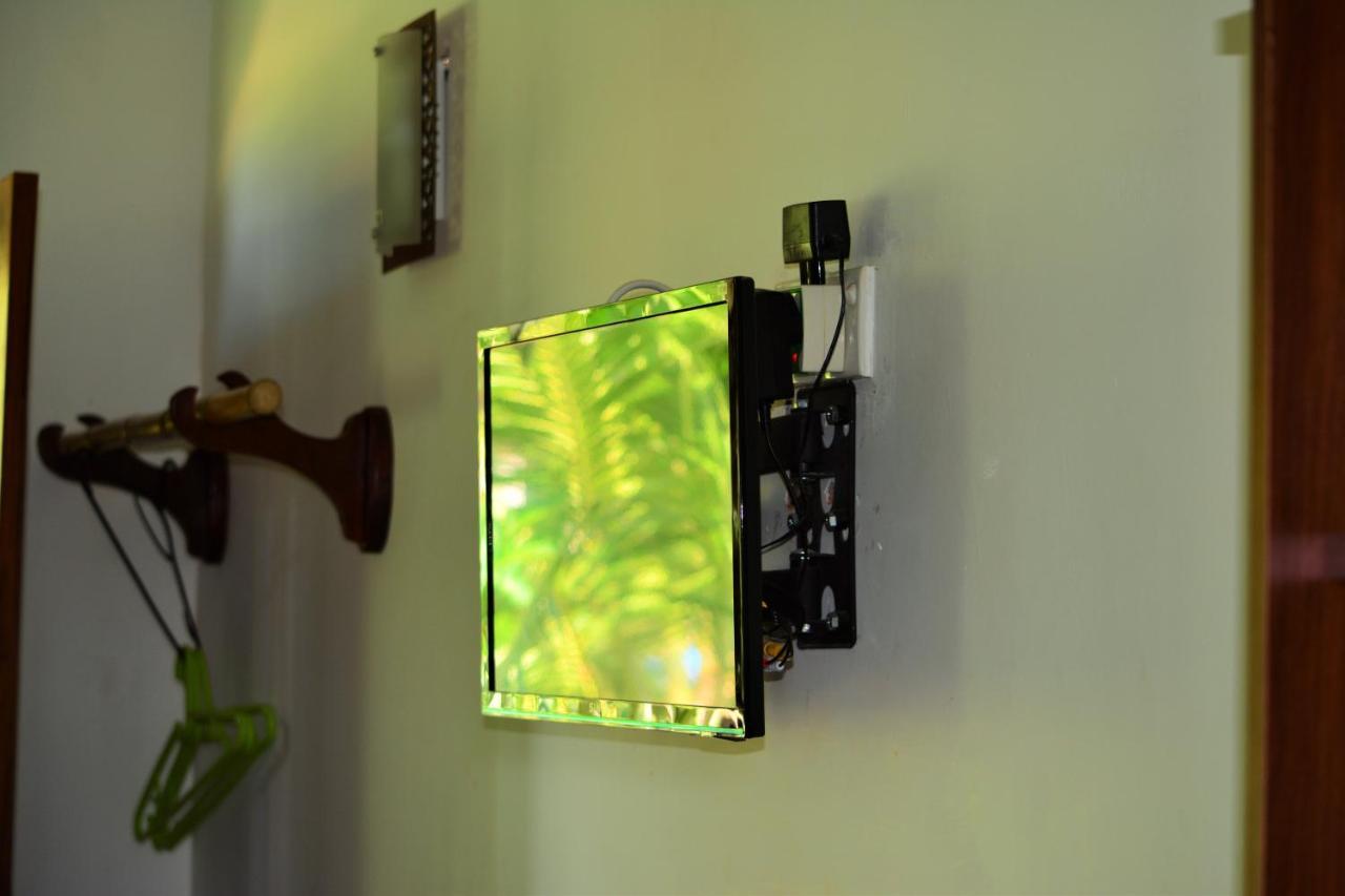 Hideaway Homestay Habarana Exterior photo