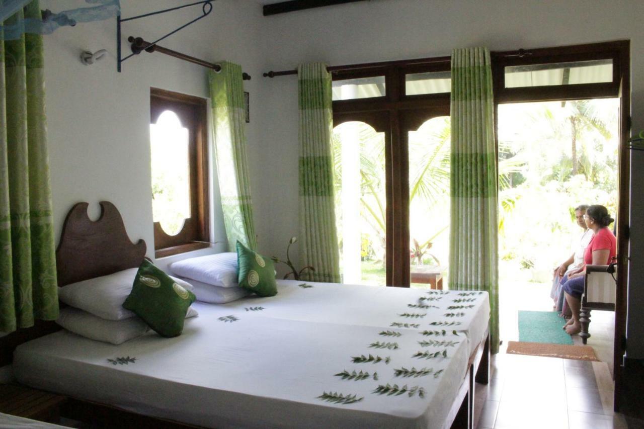 Hideaway Homestay Habarana Exterior photo